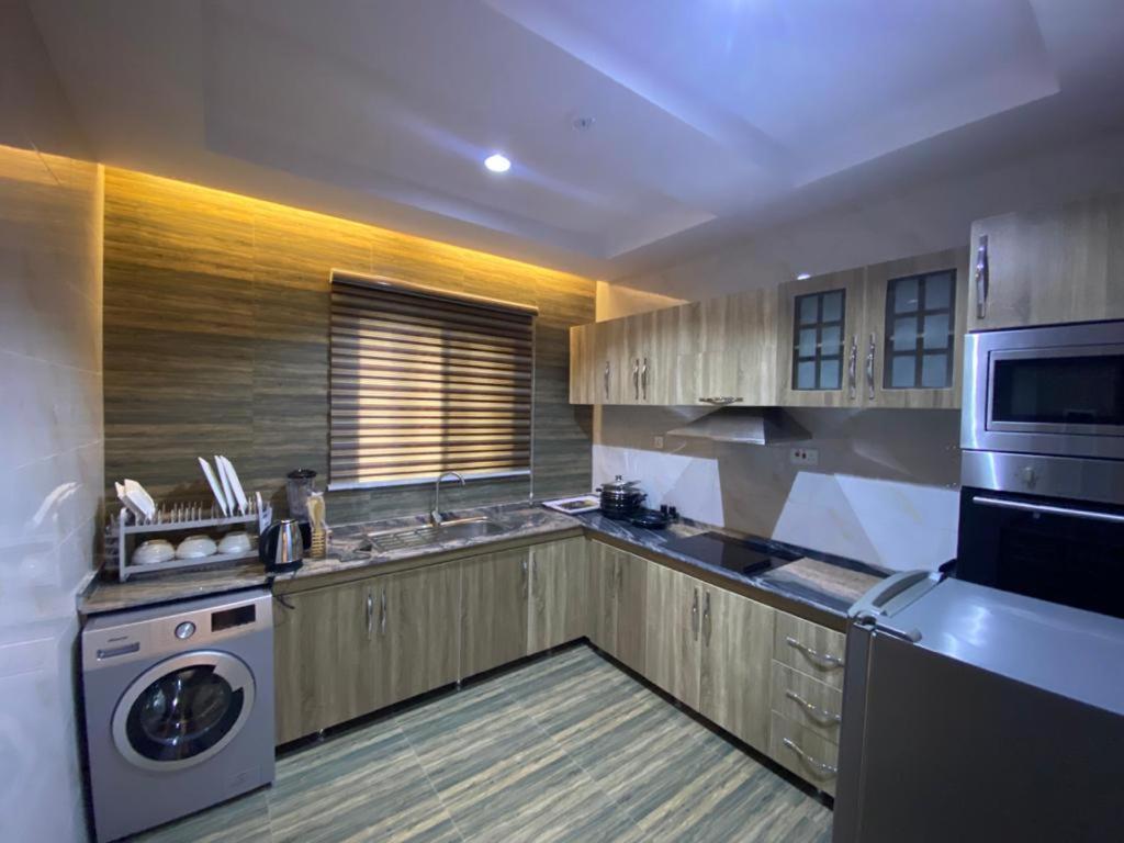 God'S Touch Apartments Signature Lagos Ngoại thất bức ảnh