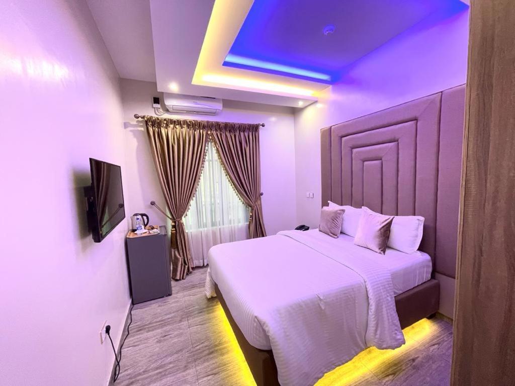 God'S Touch Apartments Signature Lagos Ngoại thất bức ảnh