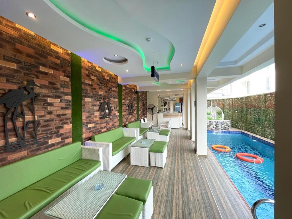 God'S Touch Apartments Signature Lagos Ngoại thất bức ảnh