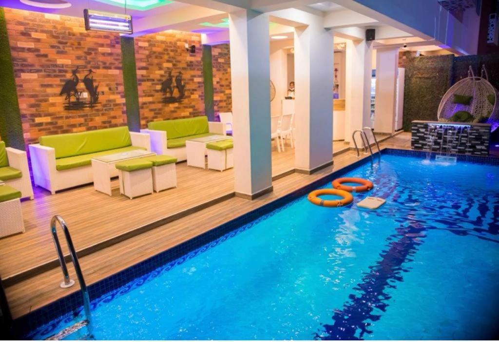 God'S Touch Apartments Signature Lagos Ngoại thất bức ảnh